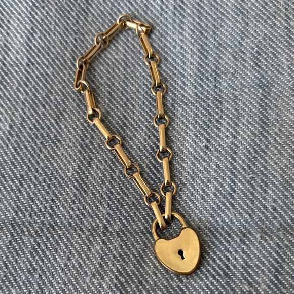 Gold Heart Lock Bracelet - Picture 2 of 7